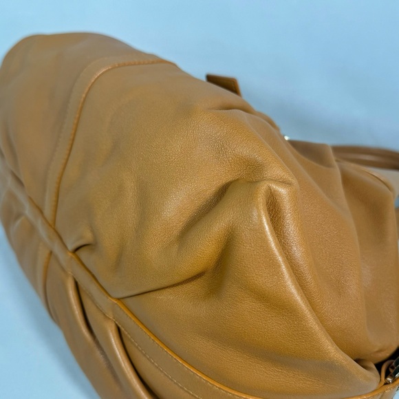 Bvlgari Leather Chandra Bag with dust bag EUC - Picture 7 of 14